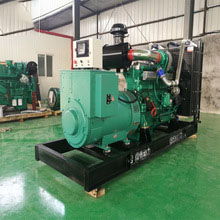 个旧600千瓦柴油发电机批发——昆明东本机电设备公司提供高清图片展示